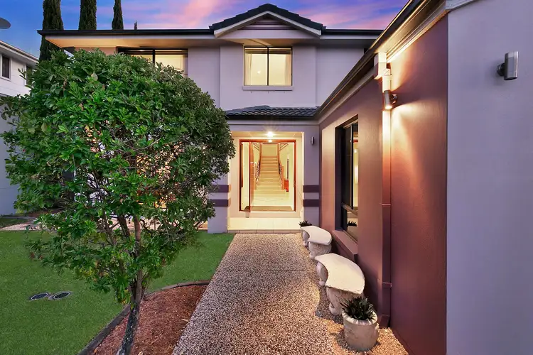 17 Brinley Place, Sinnamon Park QLD 4073