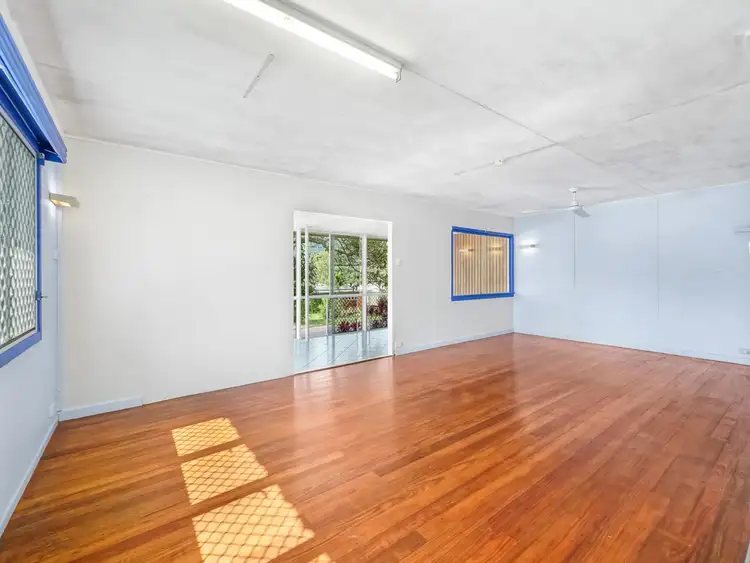 Second view of Homely house listing, 10 Hillview Crescent, Whitfield QLD 4870