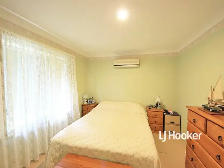 Sixth view of Homely house listing, 1 Stacey Court, Kallangur QLD 4503