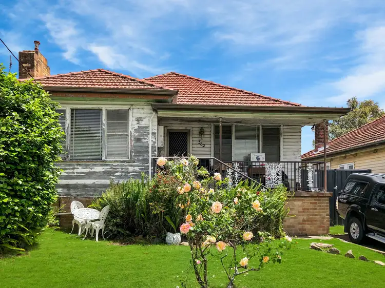 382 Sandgate Road, Shortland NSW 2307