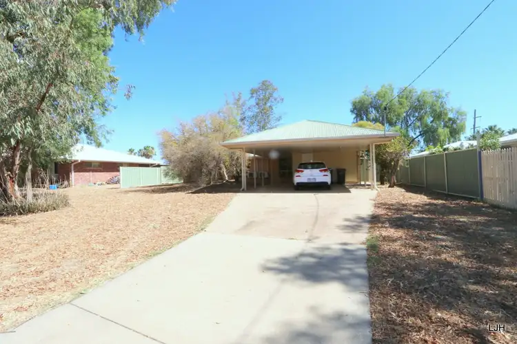 6 Cowan Crescent, Emerald QLD 4720