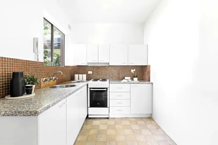 Second view of Homely unit listing, 6/4 Hunter Street, Lewisham NSW 2049