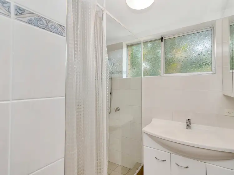 Fifth view of Homely apartment listing, 1/54 Sarawak Avenue, Palm Beach QLD 4221