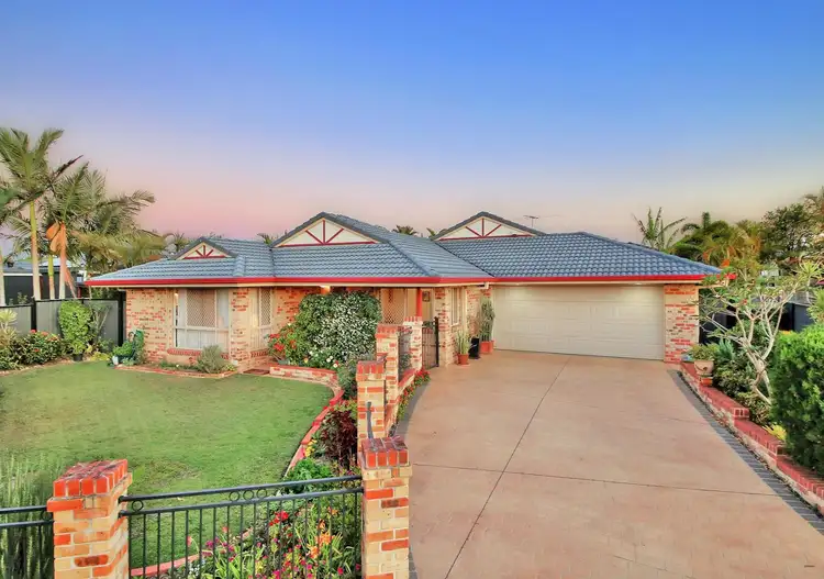 19 Glenroy Place, Parkinson QLD 4115