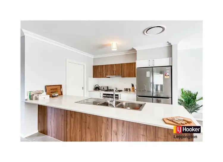 15 Panama Avenue, Denham Court NSW 2565