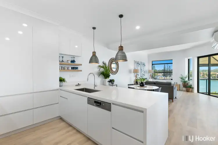 Second view of Homely unit listing, 19/2-10 Masthead Drive, Raby Bay QLD 4163