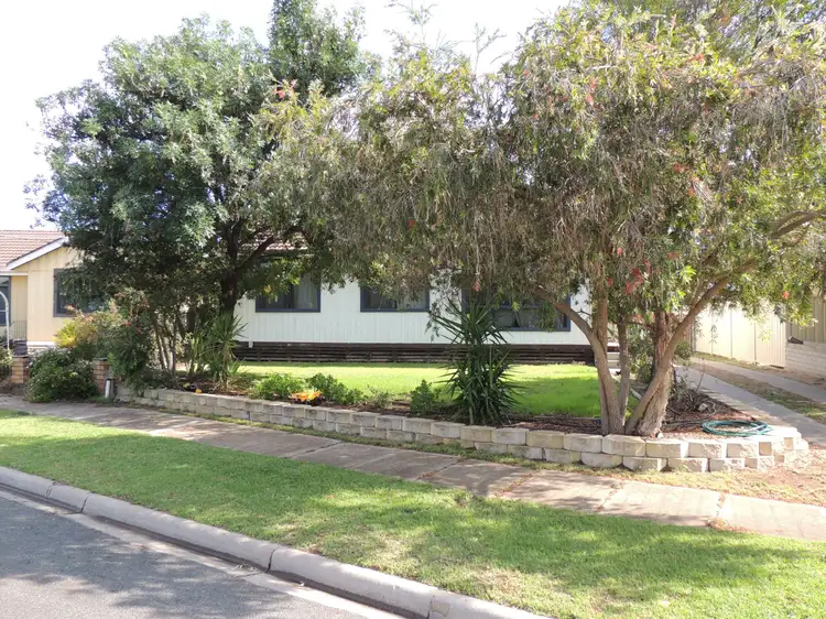 10 McAdam Court, Swan Hill VIC 3585