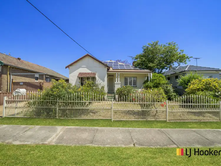 20 Albion Ave, Merrylands NSW 2160