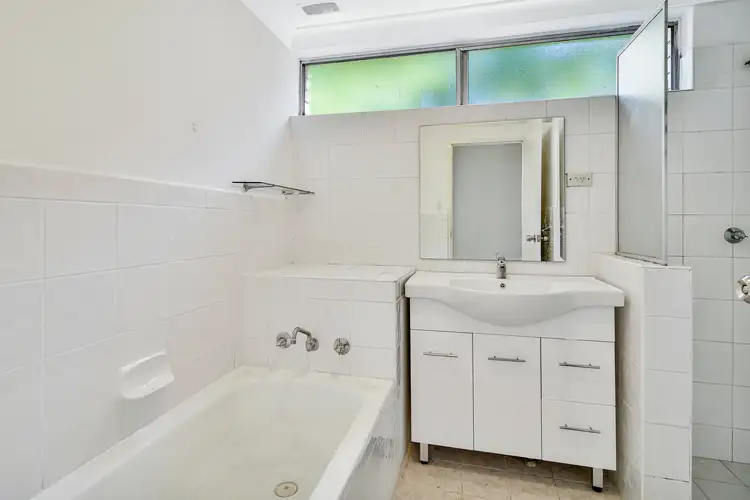 Fifth view of Homely apartment listing, 6/118 Shirley Road, Wollstonecraft NSW 2065