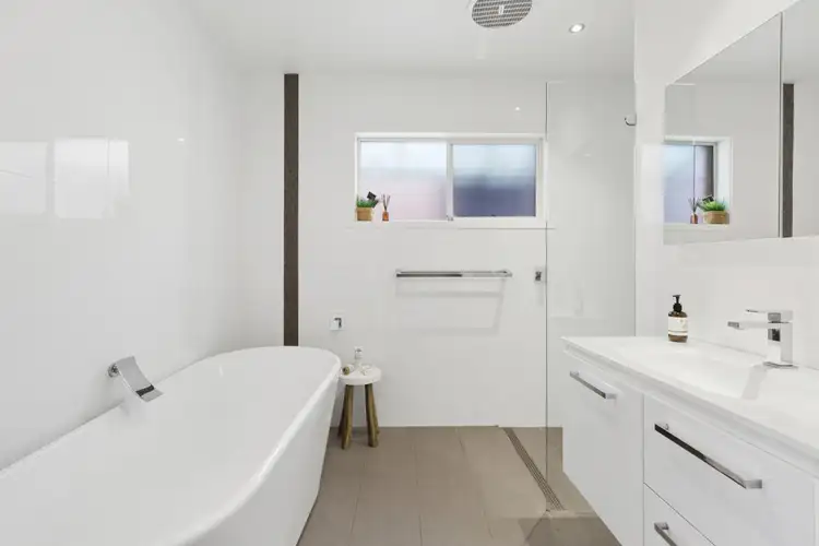 Sixth view of Homely house listing, 30 Curzon Avenue, Bateau Bay NSW 2261