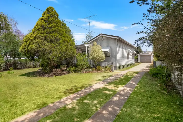 130 Hill Street, Newtown QLD 4350