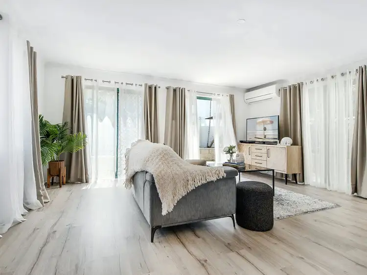 Third view of Homely semi-detached listing, 1/26 Oak Avenue, Surfers Paradise QLD 4217