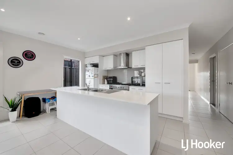 Second view of Homely house listing, 5 Otto Street, Cranbourne East VIC 3977