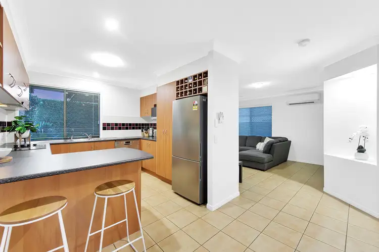 Sixth view of Homely unit listing, 2/74 Karall Street, Ormeau QLD 4208
