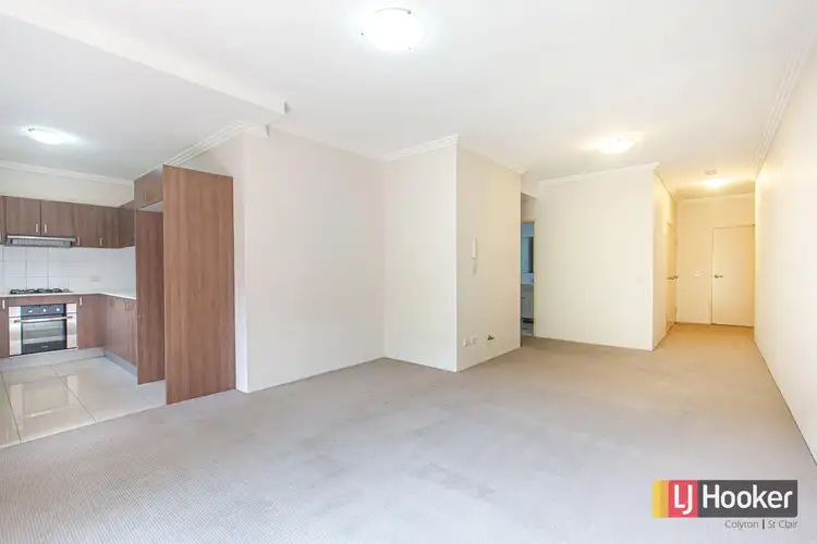 Third view of Homely unit listing, 2/26-32 Princess Mary Street, St Marys NSW 2760