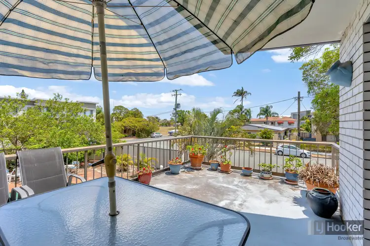 4/14 Brett Avenue, Labrador QLD 4215