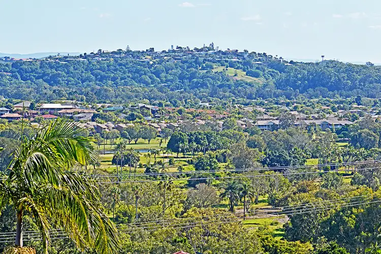 7 Durigan Place, Banora Point NSW 2486