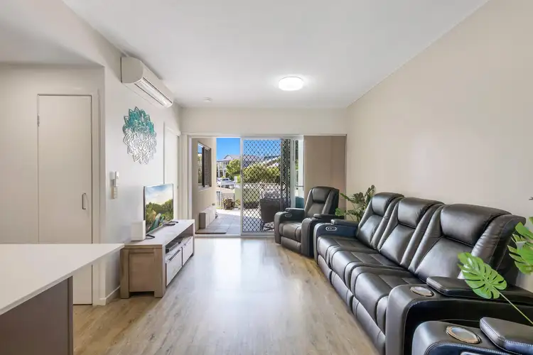 Sixth view of Homely townhouse listing, 22/137 Scottsdale Drive, Robina QLD 4226