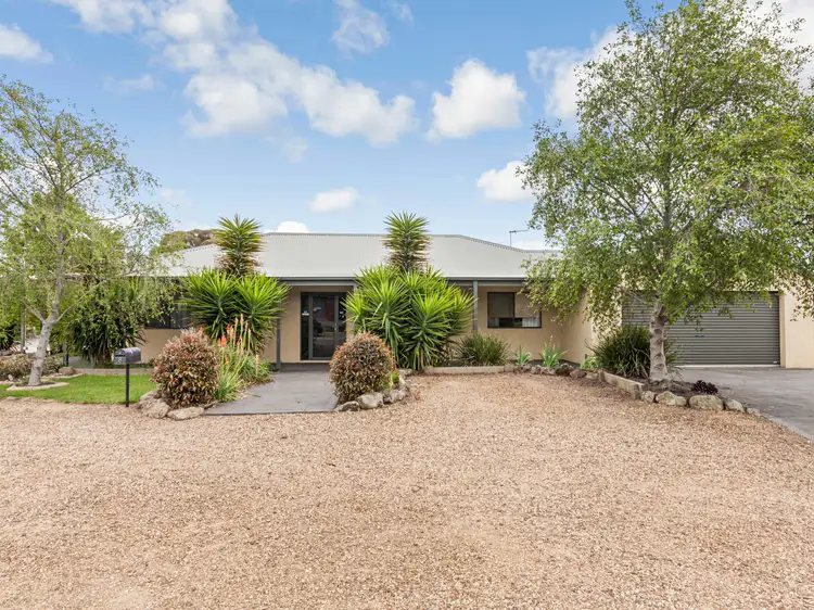 8 Greenwood Rise, Broadford VIC 3658