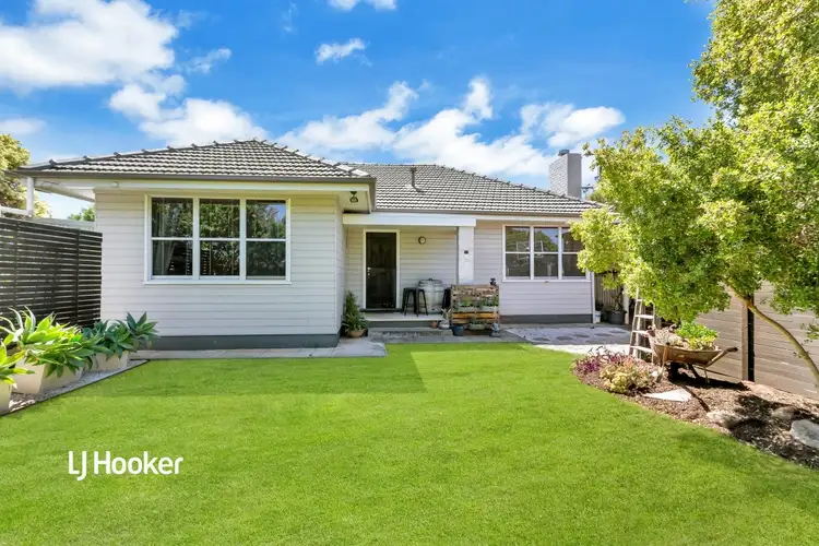 17 Robert Avenue, Broadview SA 5083