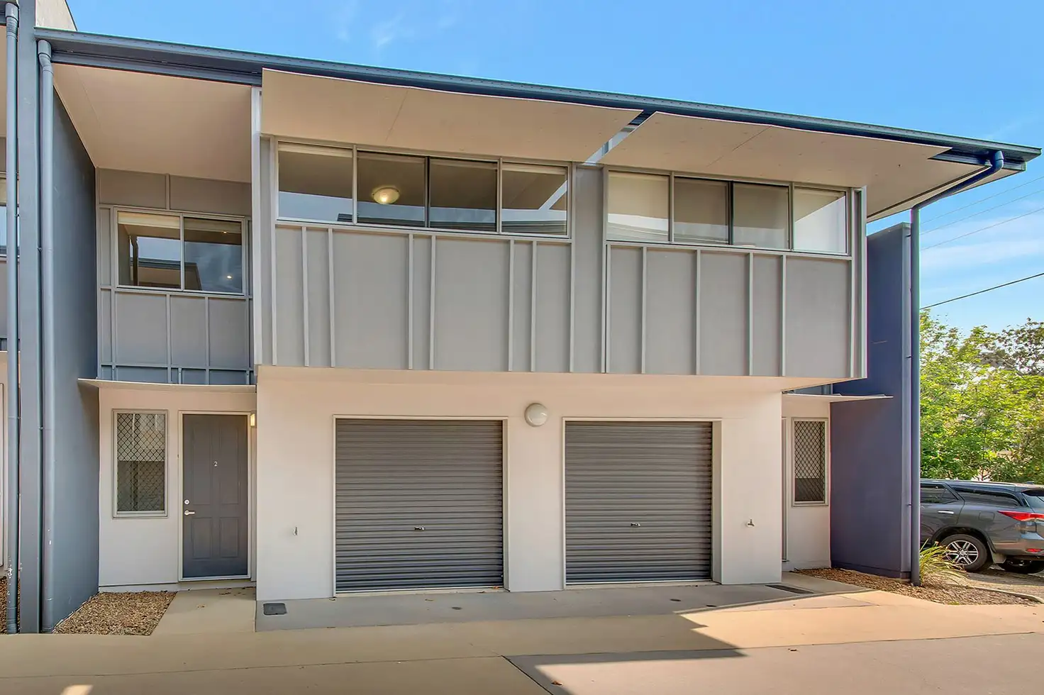Main view of Homely unit listing, Unit 2/26 Rossella Street, West Gladstone QLD 4680