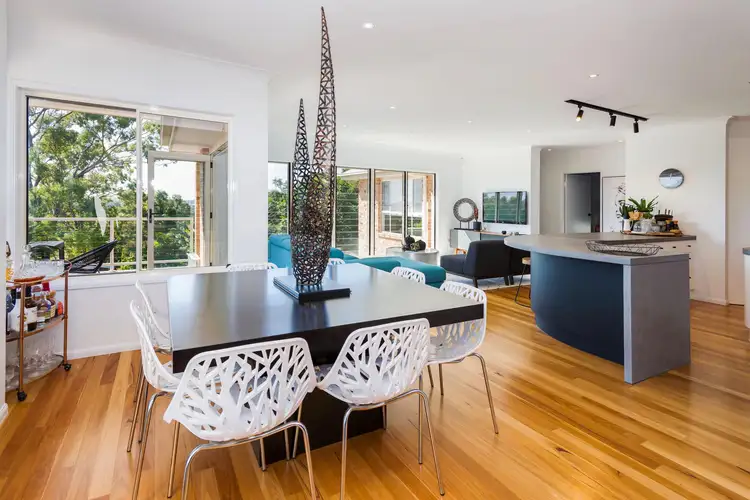 38 Woolmere Street, Carrara QLD 4211