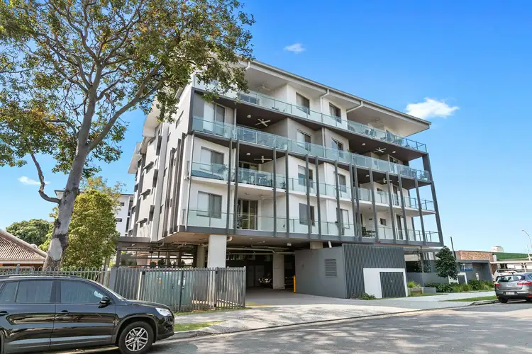 16/73-77 Chestnut Street, Wynnum QLD 4178