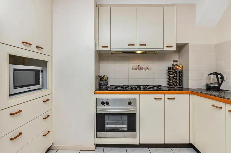 Seventh view of Homely townhouse listing, 19/11 Togo Place, Gordon ACT 2906