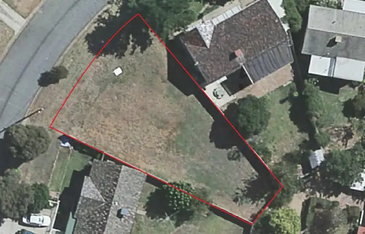 7 Warrawong Street, Kooringal NSW 2650