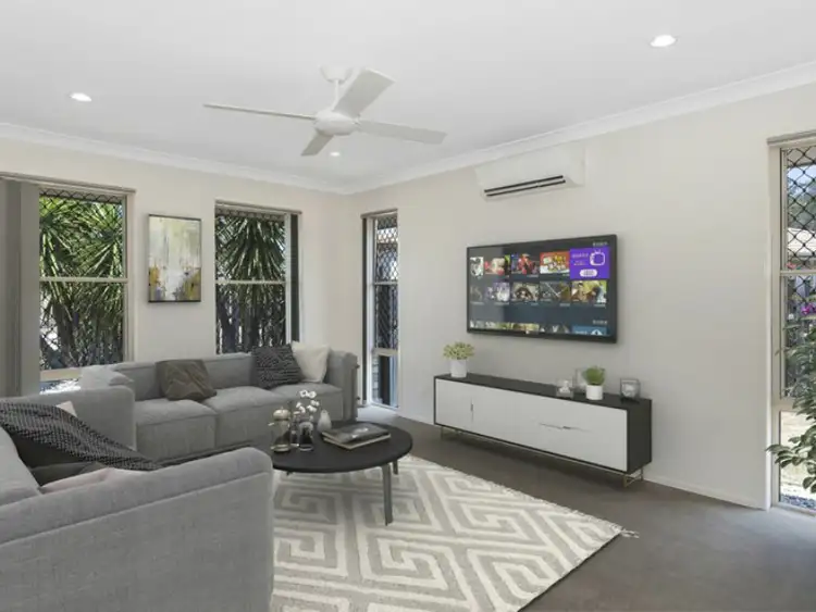 Fifth view of Homely house listing, 15 Pebbles Court, Berrinba QLD 4117