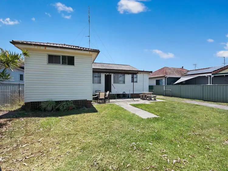 Sixth view of Homely house listing, 8 Vincent Street, Belmont North NSW 2280