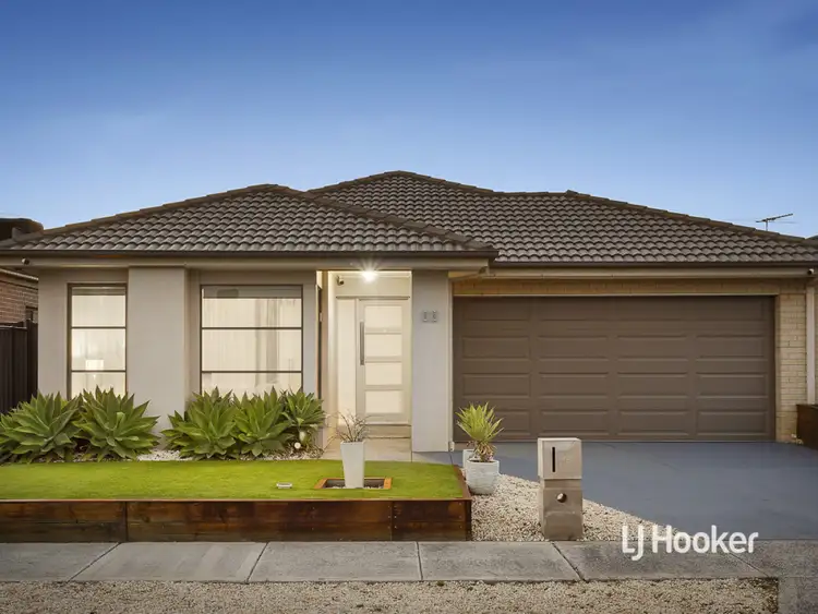 16 Elegante Road, Point Cook VIC 3030