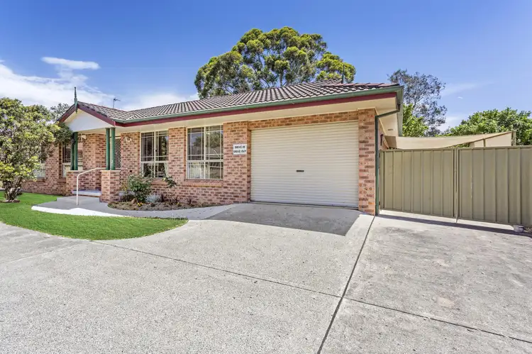 2/26 Ash Ave, Albion Park Rail NSW 2527