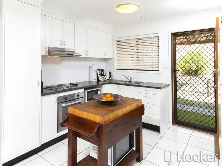 Fifth view of Homely unit listing, Unit 10/50 Junction Road, Morningside QLD 4170