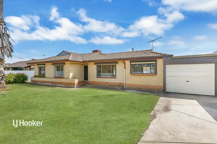Second view of Homely house listing, 7 Nangari Road, Salisbury North SA 5108