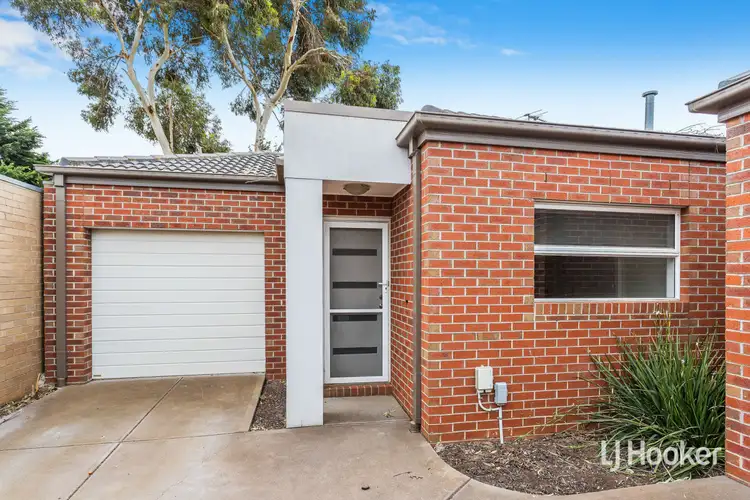 2/10 Greenwood Street, Wyndham Vale VIC 3024