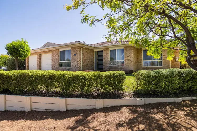 40 James Smith Circuit, Conder ACT 2906