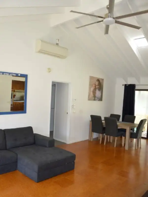 Fourth view of Homely house listing, 11 Rintoull Court, Rosedale VIC 3847