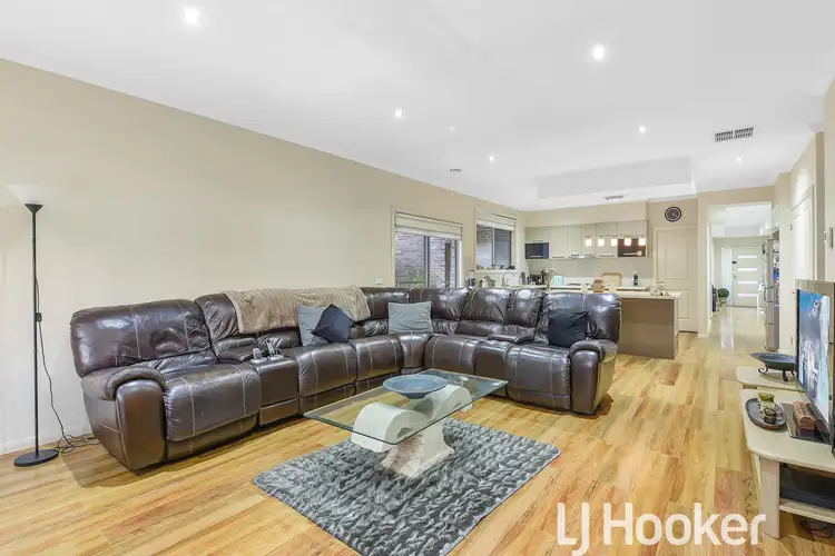 Sixth view of Homely house listing, 8 Herring Avenue, Cranbourne North VIC 3977