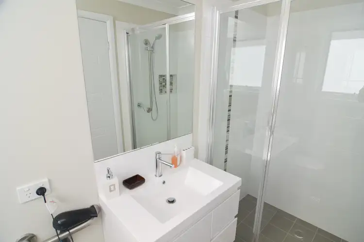 Sixth view of Homely unit listing, 13 Hoskins Avenue, Lithgow NSW 2790