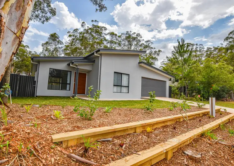 83 Kings Road, Russell Island QLD 4184