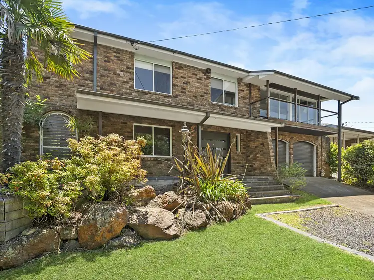 10 Windrush Avenue, Belrose NSW 2085