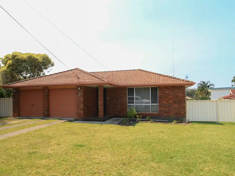 2 Inlet Avenue, Sussex Inlet NSW 2540