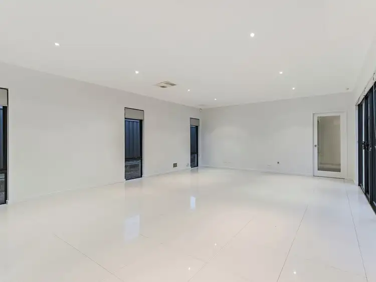 Fifth view of Homely house listing, 429 Lambeth Circle, Wellard WA 6170