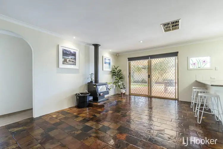 Seventh view of Homely house listing, 17 Shipbourne Way, Huntingdale WA 6110