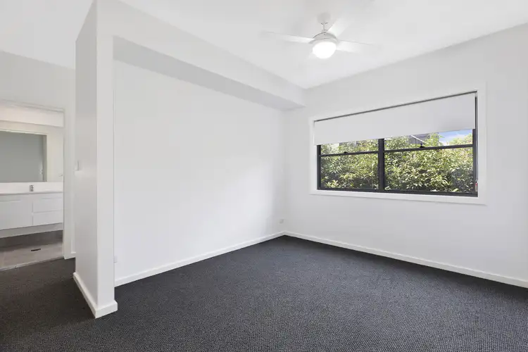 Sixth view of Homely semi-detached listing, 4a Toongara Avenue, Bateau Bay NSW 2261