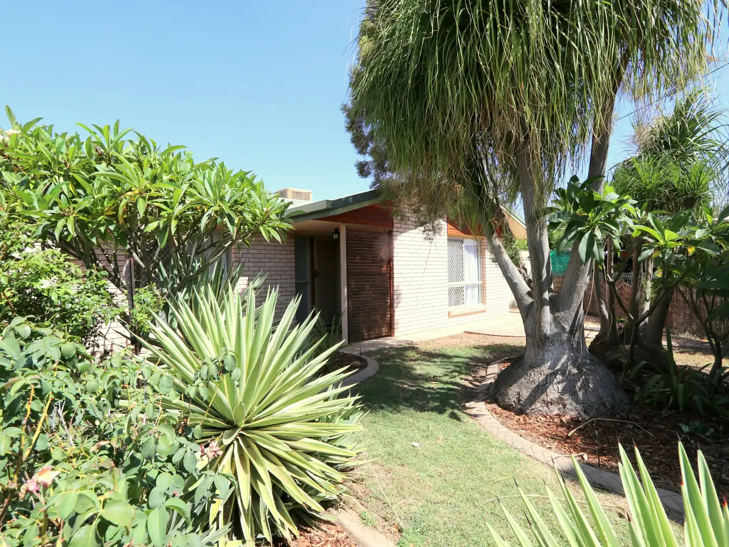 Main view of Homely house listing, 5 Barbara Crt, Emerald QLD 4720