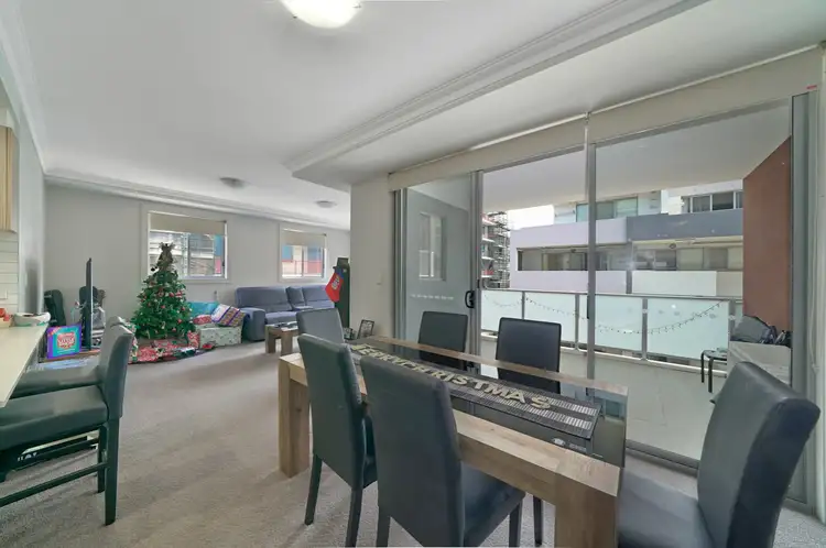 Unit 32/37-41 Chamberlain Street, Campbelltown NSW 2560