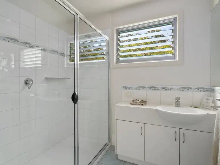 Fifth view of Homely apartment listing, 5/2-18 Nicholas Avenue, Metung VIC 3904