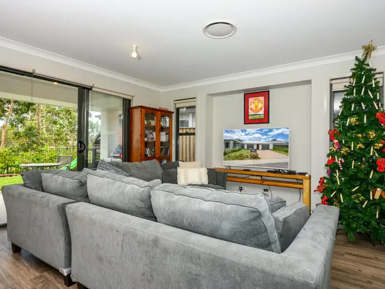 Fifth view of Homely house listing, 37 Huntingdale Place, Medowie NSW 2318